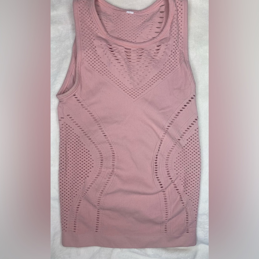 Alo yoga top